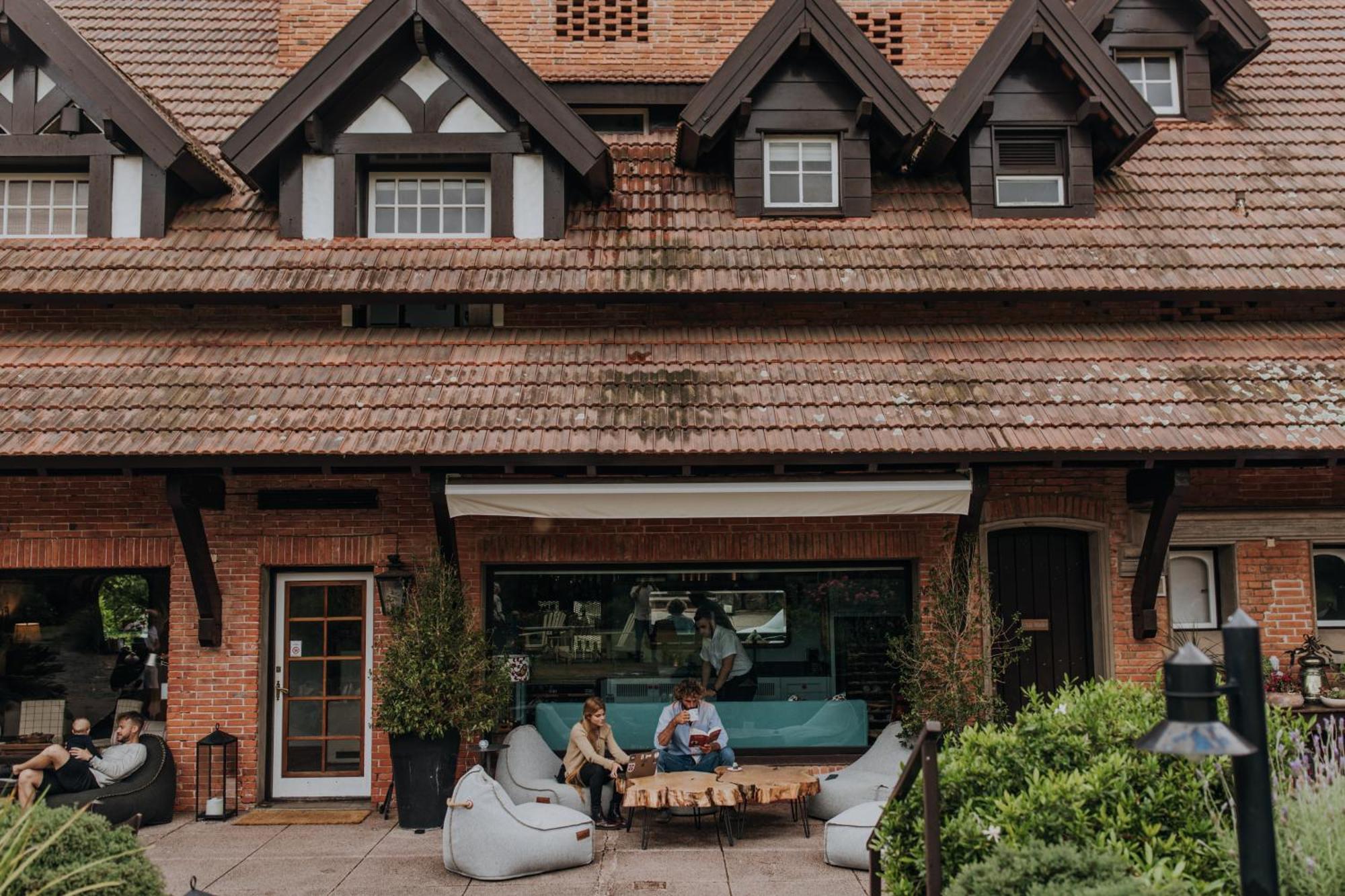 Hotel L'Auberge بونتا دل استي المظهر الخارجي الصورة